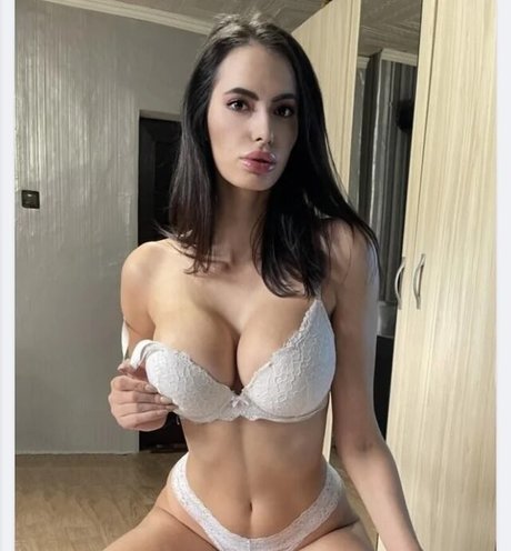Nacktes geleaktes OnlyFans-Foto von Bilyana Pasheva