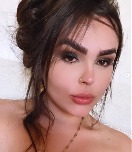 Nacktes geleaktes OnlyFans-Foto von Bianca Angheben