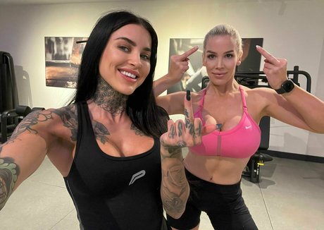 Nacktes geleaktes OnlyFans-Foto von Rebeccamorefree