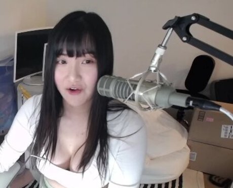 AriaSaki