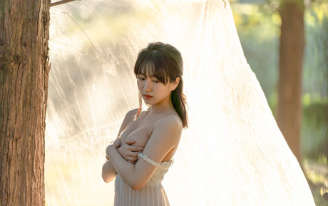 Nacktes geleaktes OnlyFans-Foto von Korean Gravures