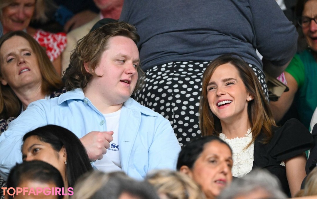 Nacktes geleaktes OnlyFans-Foto von Emma Watson #1054