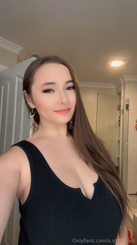 Nacktes geleaktes OnlyFans-Foto von S After Dark