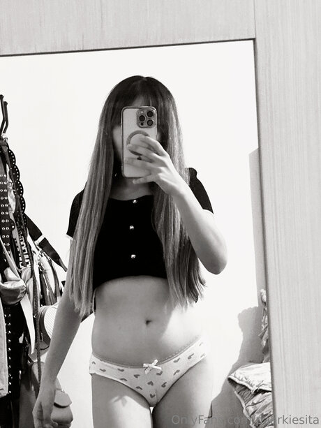 Nacktes geleaktes OnlyFans-Foto von Paarkiesita