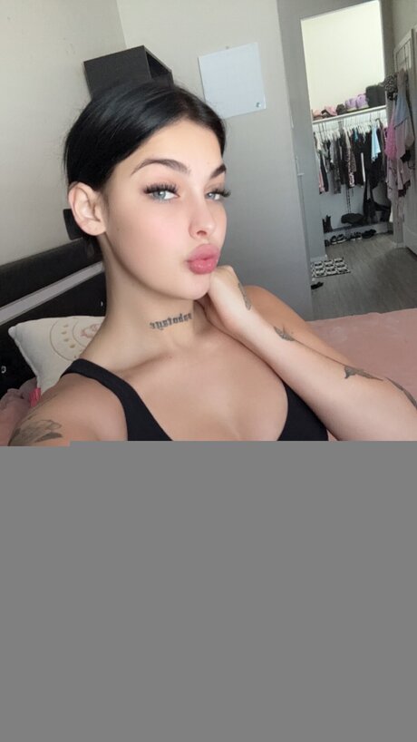 Nacktes geleaktes OnlyFans-Foto von Mandipooh
