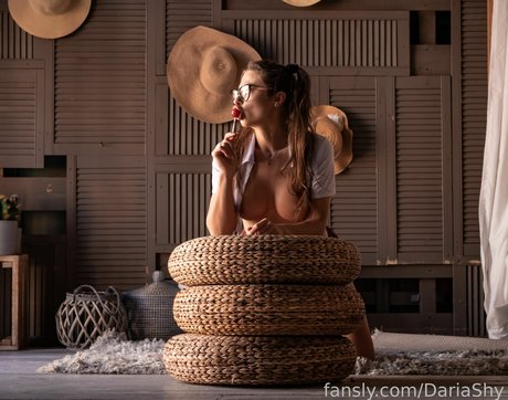 Daria Shy