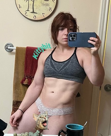 Nacktes geleaktes OnlyFans-Foto von Kittybitgames