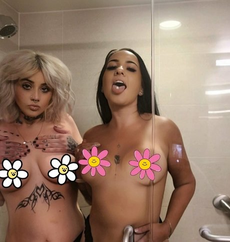 Nacktes geleaktes OnlyFans-Foto von Cyberrrrangel