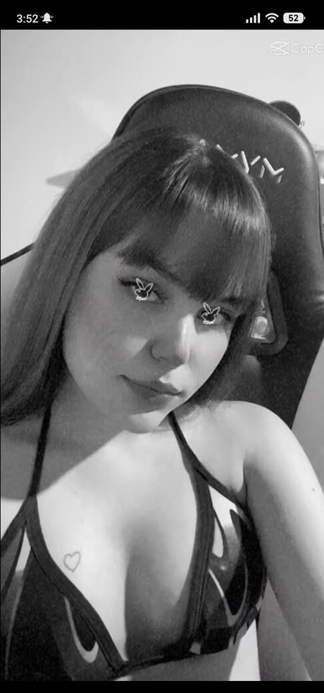 Nacktes geleaktes OnlyFans-Foto von Larissinharp