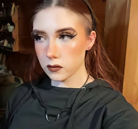 Nacktes geleaktes OnlyFans-Foto von Godheadtestified