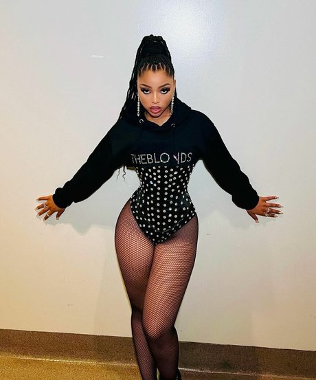 Nacktes geleaktes OnlyFans-Foto von Chloe Bailey