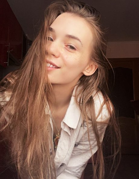 Nacktes geleaktes OnlyFans-Foto von Steklova Eseniia