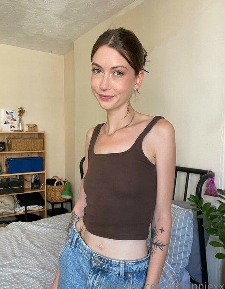 Nacktes geleaktes OnlyFans-Foto von Lilminniexx