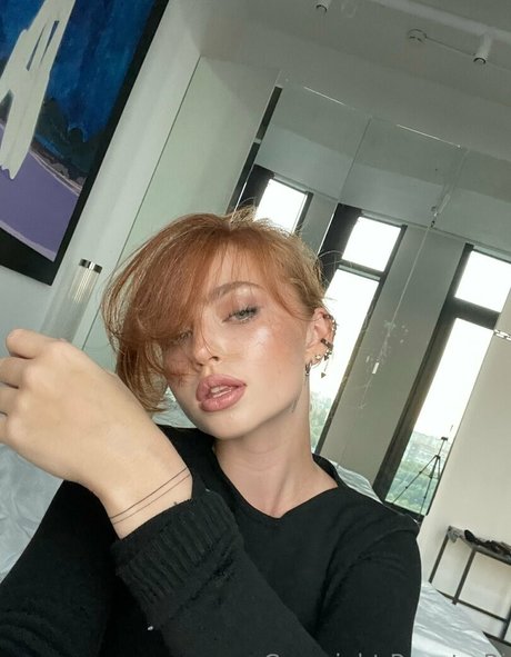 Renata Ri