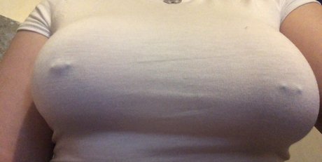Nacktes geleaktes OnlyFans-Foto von Sophiemodels