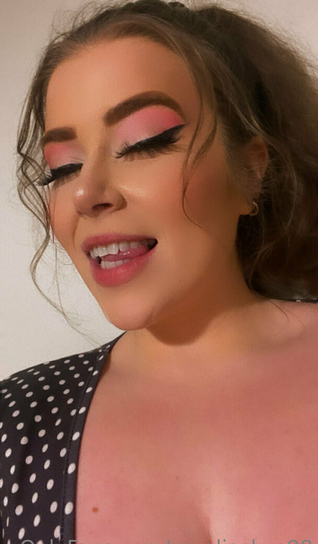 Ameliaskye98