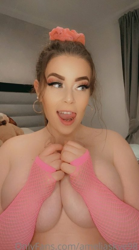 Ameliaskye98
