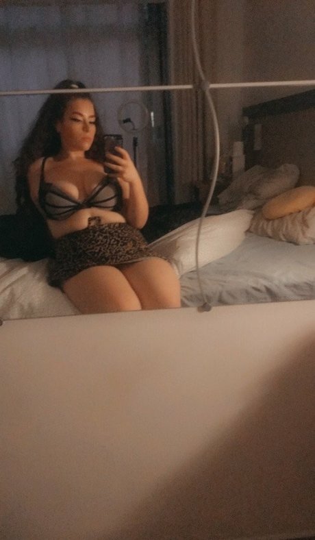 Ameliaskye98