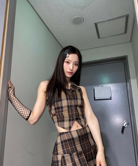 WomenK-pop
