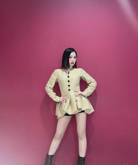 WomenK-pop