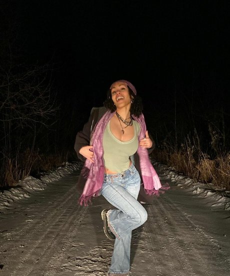 Nacktes geleaktes OnlyFans-Foto von Aaliyeezy