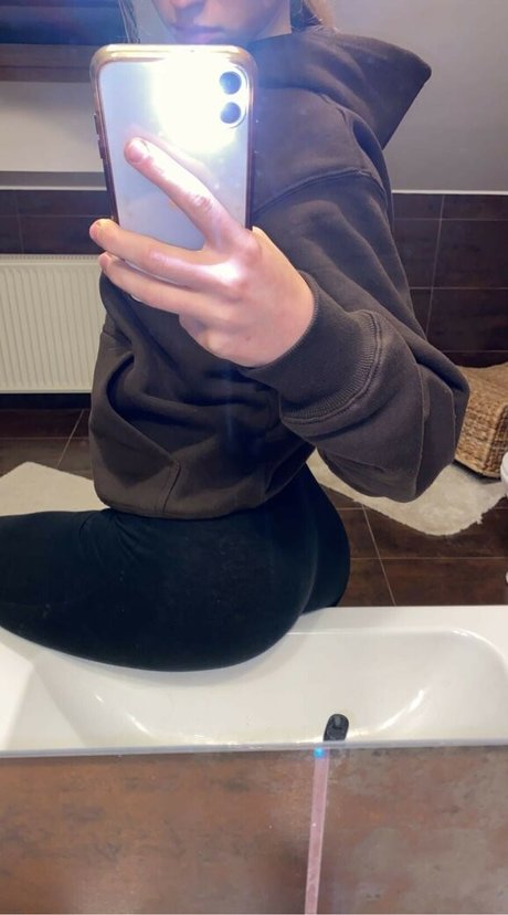 Mira004