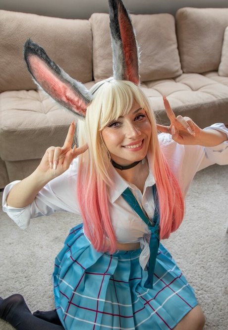 Ezy Summers Cosplay