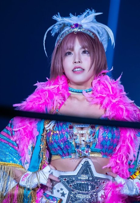 Mina Shirakawa