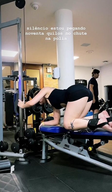 Nacktes geleaktes OnlyFans-Foto von Triz