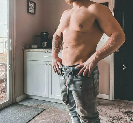 Nacktes geleaktes OnlyFans-Foto von Missdollypromotions