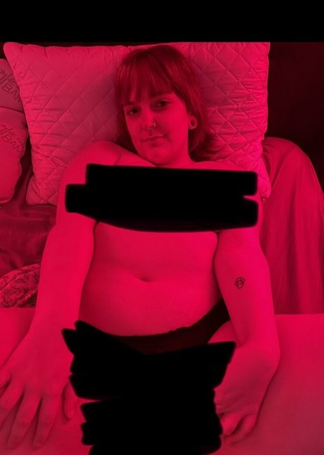Nacktes geleaktes OnlyFans-Foto von Digitxlbxth