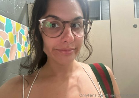 Nacktes geleaktes OnlyFans-Foto von Theenchantressb