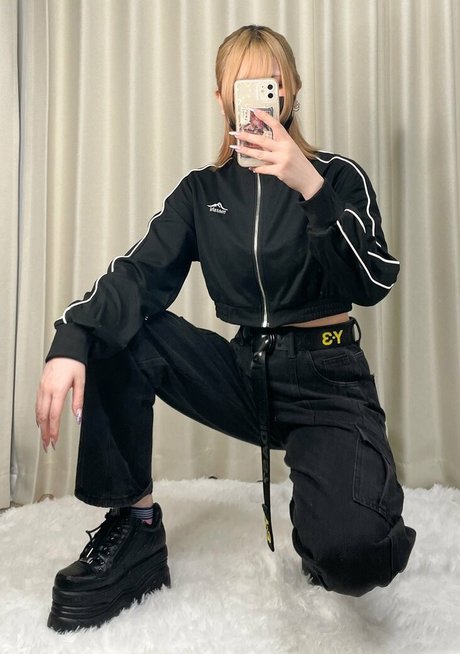 Nacktes geleaktes OnlyFans-Foto von Fuyujiri Bonu