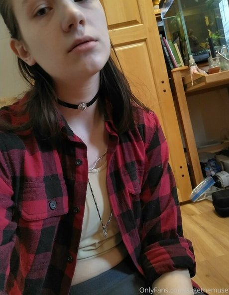 Nacktes geleaktes OnlyFans-Foto von Sagethemuse