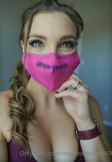 Nacktes geleaktes OnlyFans-Foto von Maskedminx6969