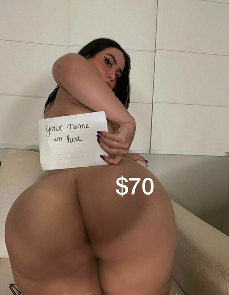Nacktes geleaktes OnlyFans-Foto von Tsunademorena