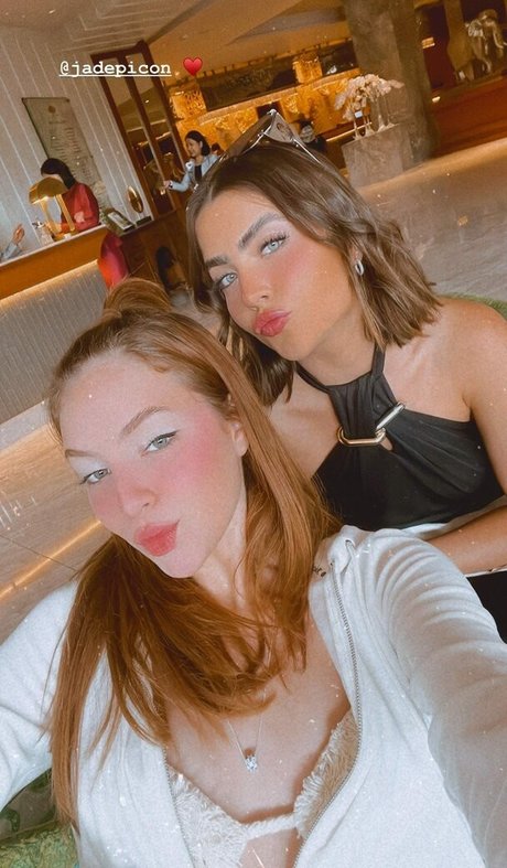 Nacktes geleaktes OnlyFans-Foto von Fernanda Schneider