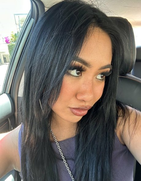 Nacktes geleaktes OnlyFans-Foto von Dawn Jacqueline