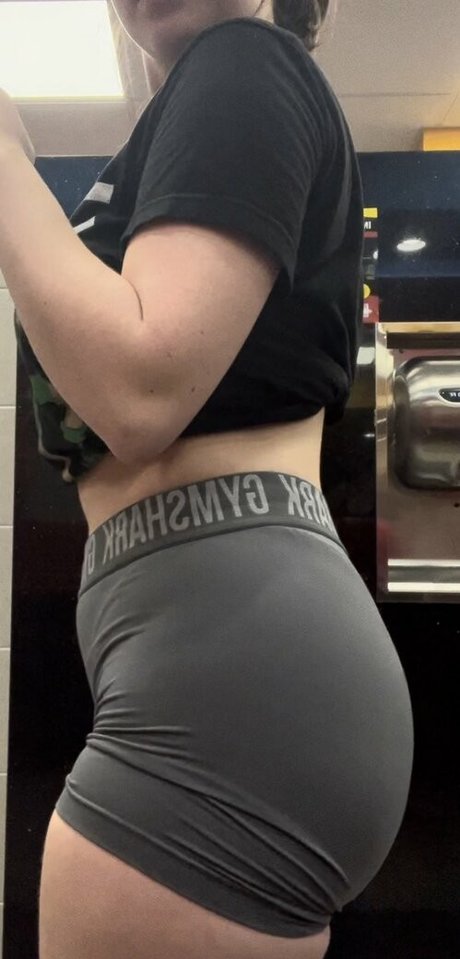 Nacktes geleaktes OnlyFans-Foto von Staciamaria