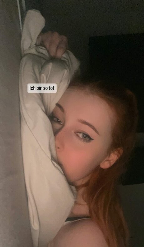 Nacktes geleaktes OnlyFans-Foto von Kdrkitten