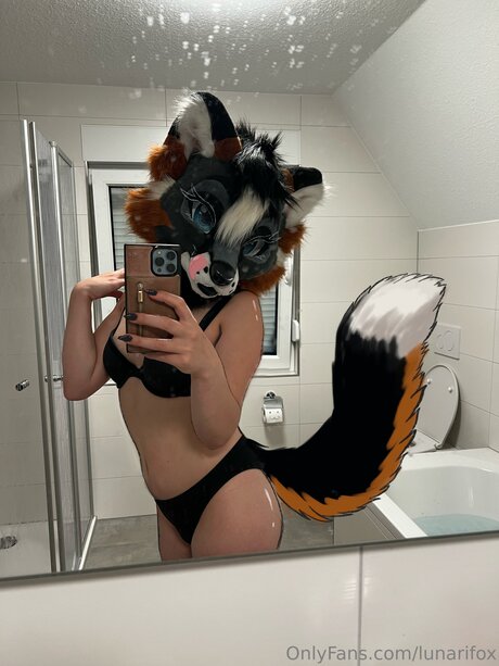 Lunarifox