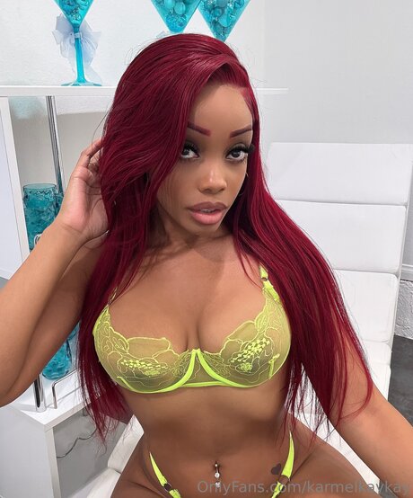 Nacktes geleaktes OnlyFans-Foto von Karmelkaykay
