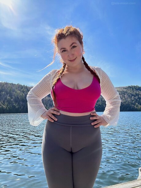 Isla Moonfree