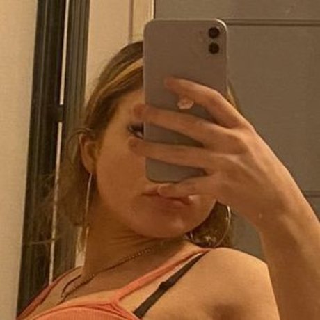 Nacktes geleaktes OnlyFans-Foto von Chloefaye
