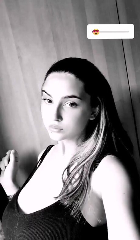 Nacktes geleaktes OnlyFans-Foto von Eva Batista