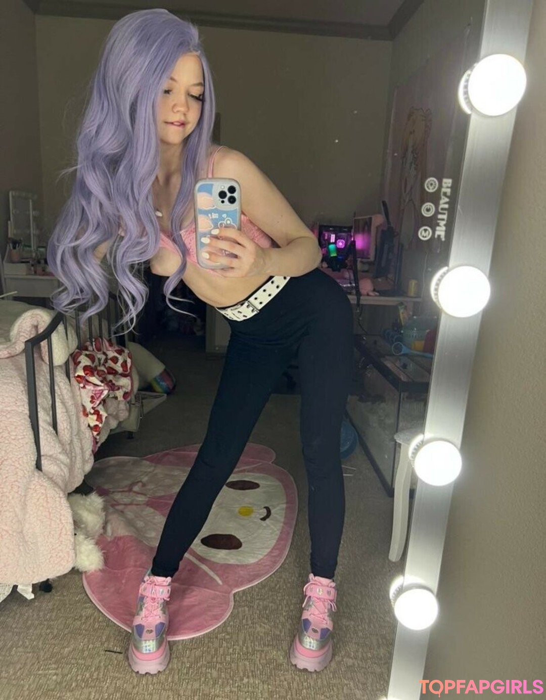 Nacktes geleaktes OnlyFans-Foto von Strawbeariemilkk #1356