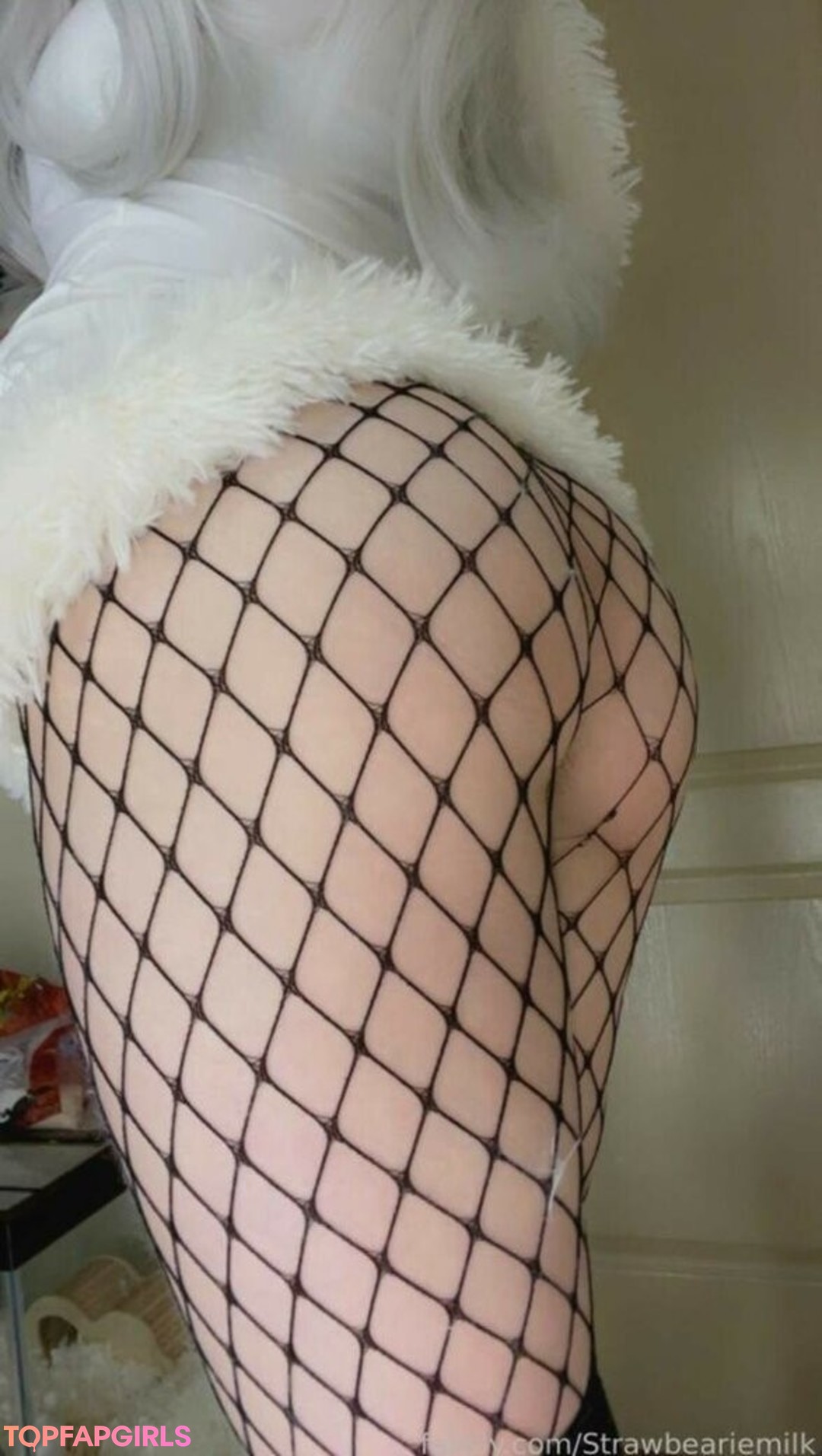 Nacktes geleaktes OnlyFans-Foto von Strawbeariemilkk #1786