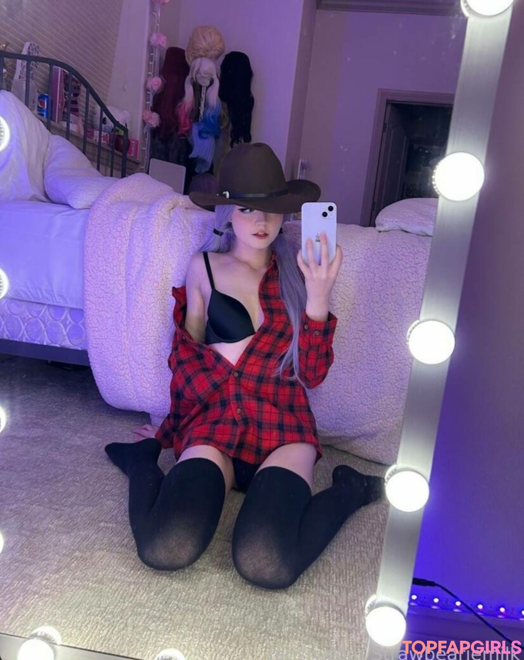 Nacktes geleaktes OnlyFans-Foto von Strawbeariemilkk #1864