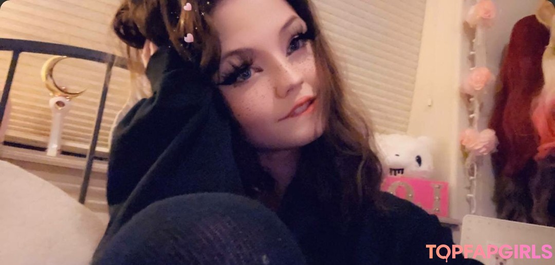 Nacktes geleaktes OnlyFans-Foto von Strawbeariemilkk #1903