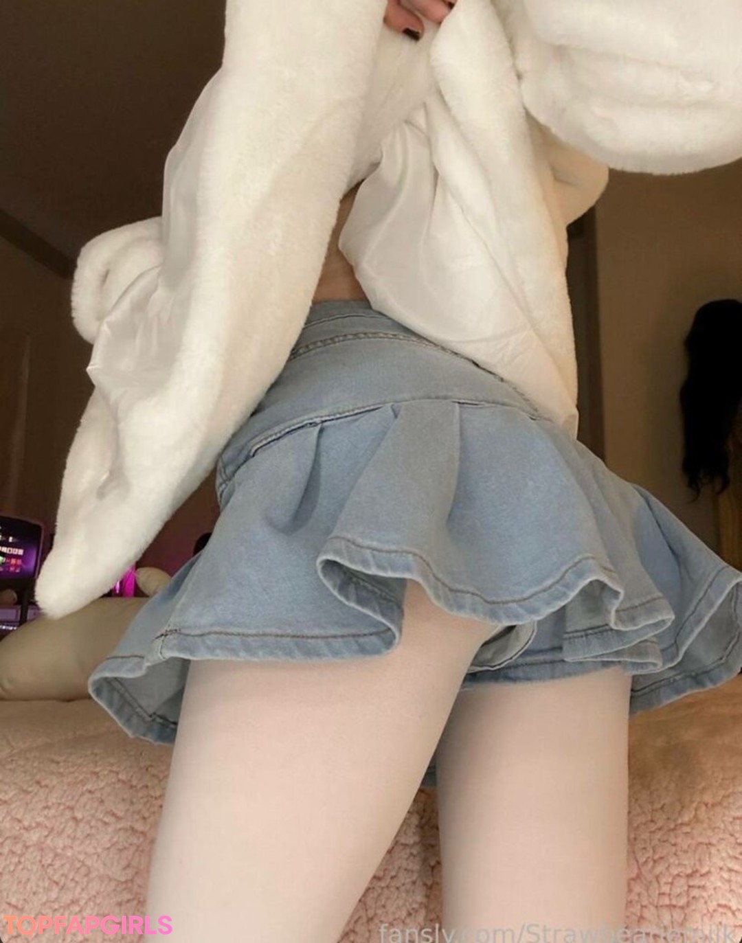 Nacktes geleaktes OnlyFans-Foto von Strawbeariemilkk #1926